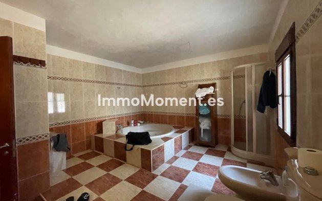 Wiederverkauf - Villa - Benalmadena - Torremuelle