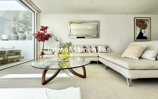 Bestaande woning - Appartement - Binnenland  - Ojén