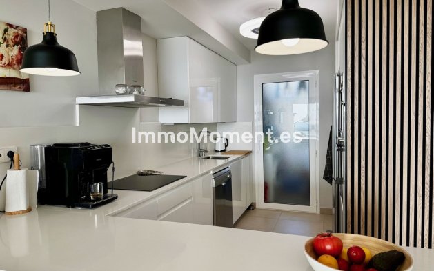 Resale - Apartment - Fuengirola - Torreblanca
