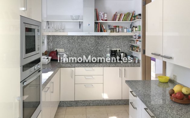 Wiederverkauf - Wohnung - Marbella - Altos de los Monteros