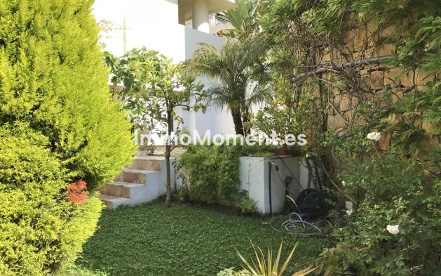 Wiederverkauf - Wohnung - Marbella - Altos de los Monteros