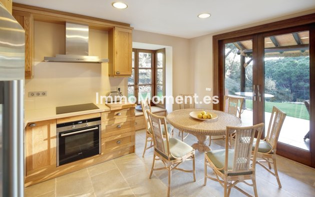 Wiederverkauf - Villa - Benahavís - Benahavís Centro