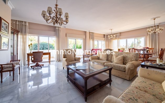 Wiederverkauf - Wohnung - Marbella - Nueva Andalucía