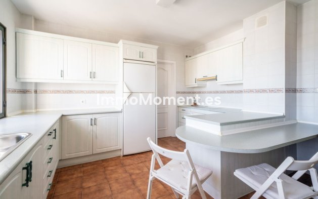 Wiederverkauf - Wohnung - Marbella - Nueva Andalucía
