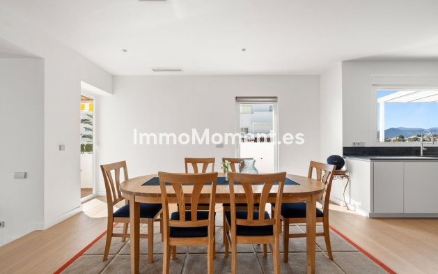 Wiederverkauf - Wohnung - Marbella - Nueva Andalucía