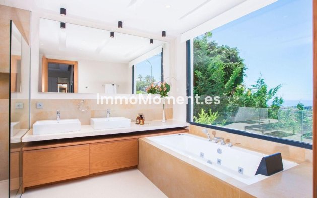 Wiederverkauf - Villa - Marbella - El Rosario