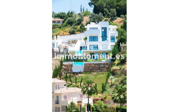 Wiederverkauf - Villa - Marbella - El Rosario