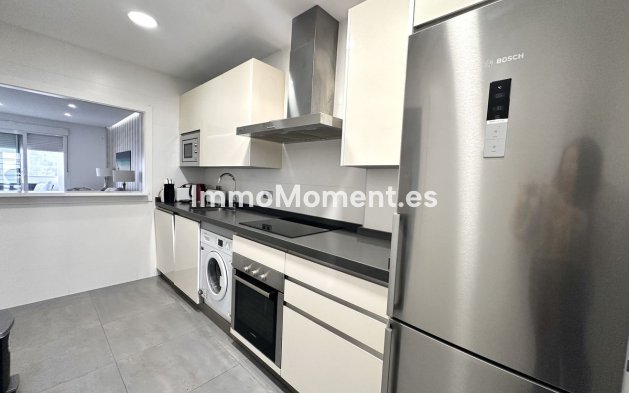 Wiederverkauf - Wohnung - Marbella - Nueva Andalucía