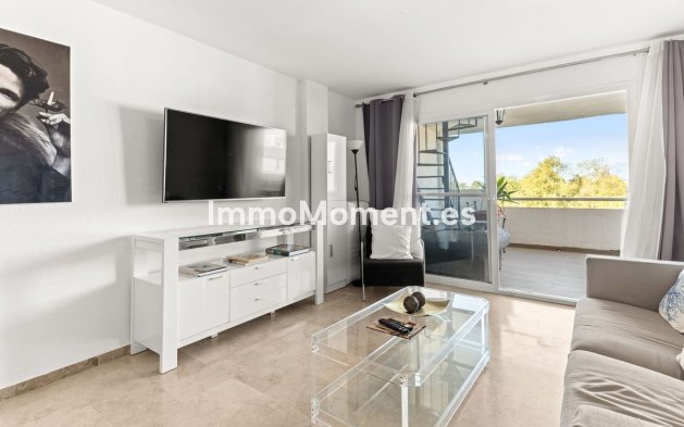 Revente - Appartement - Estepona  - Atalaya