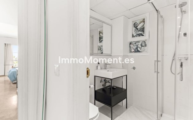 Revente - Appartement - Estepona  - Atalaya
