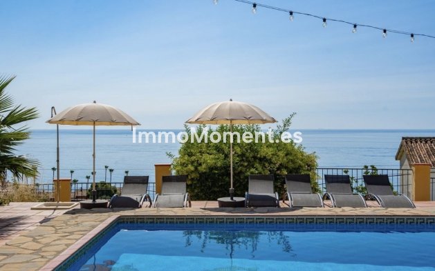 Wiederverkauf - Villa - Estepona  - Estepona Centro