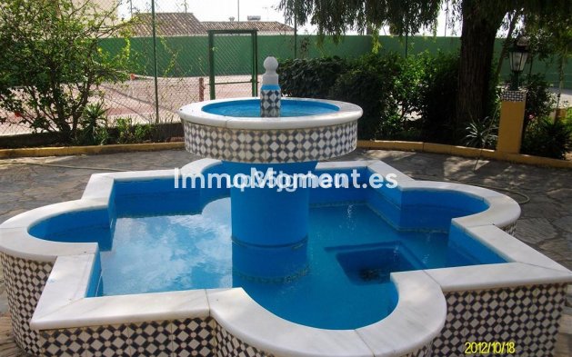 Wiederverkauf - Villa - Estepona  - Estepona Centro