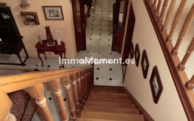 Wiederverkauf - Villa - Estepona  - Estepona Centro