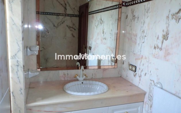 Wiederverkauf - Villa - Estepona  - Estepona Centro