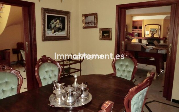 Wiederverkauf - Villa - Estepona  - Estepona Centro