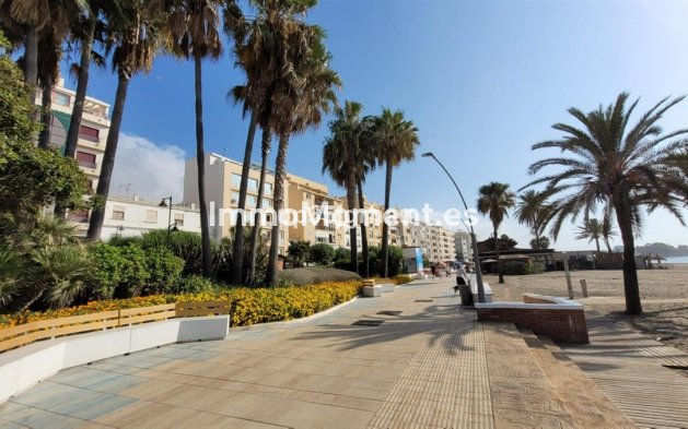 Wiederverkauf - Wohnung - Estepona  - Estepona Centro