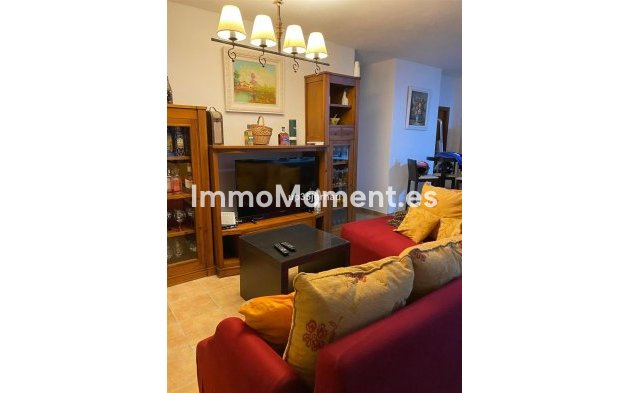 Bestaande woning - Villa - Estepona  - Estepona Centro