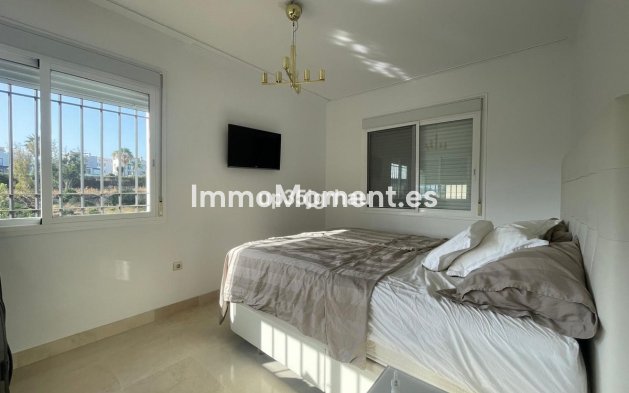 Revente - Appartement - Estepona  - Selwo