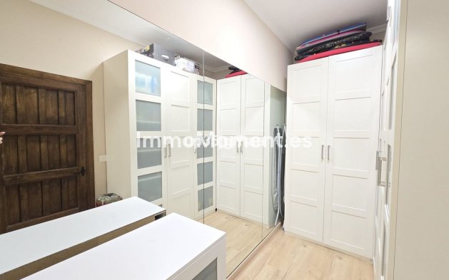 Revente - Maison mitoyenne - Estepona  - Estepona Centro