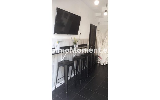 Revente - Maison mitoyenne - Estepona  - Estepona Centro