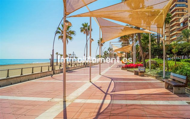 Revente - Appartement - Estepona  - Selwo