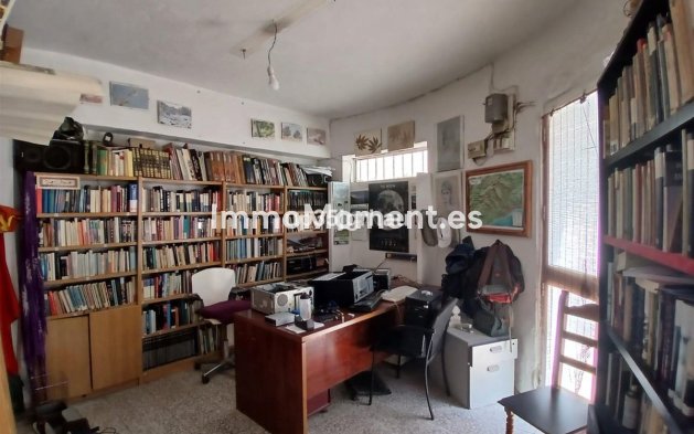 Wiederverkauf - Villa - Estepona  - Estepona Centro