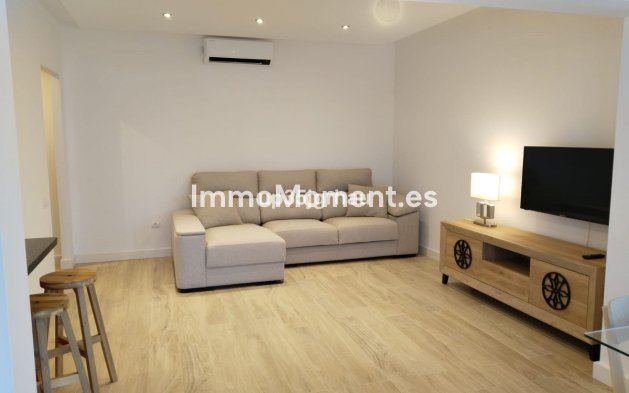 Bestaande woning - Appartement - Estepona  - Estepona Centro