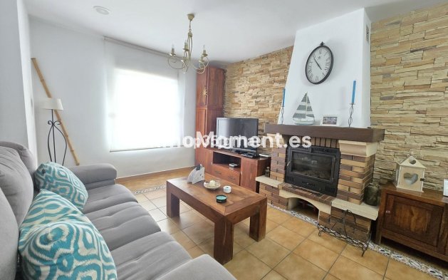 Bestaande woning - Geschakelde woning - Estepona  - Cancelada