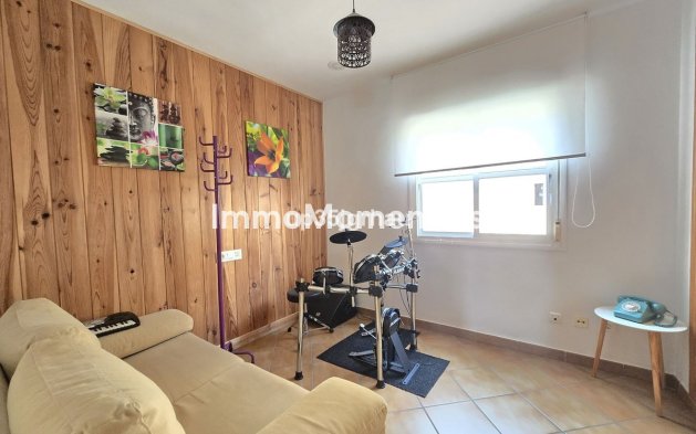 Bestaande woning - Geschakelde woning - Estepona  - Cancelada