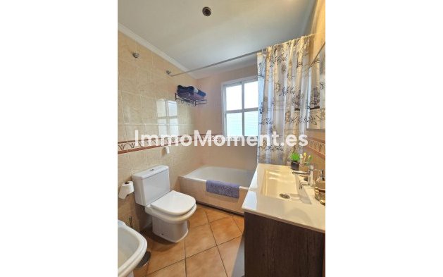 Bestaande woning - Geschakelde woning - Estepona  - Cancelada