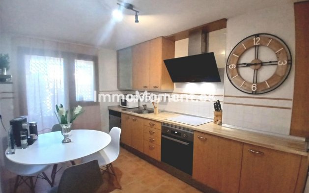 Wiederverkauf - Wohnung - Estepona  - Estepona Centro