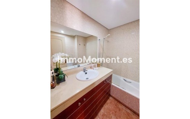 Wiederverkauf - Wohnung - Estepona  - Estepona Centro