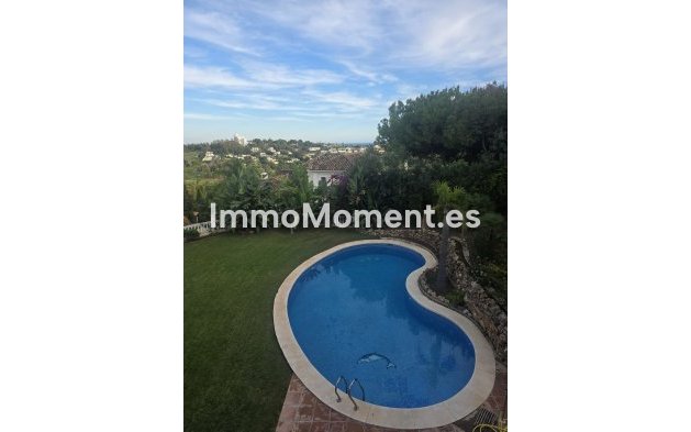 Resale - Villa - El Paraiso - New Golden Mile