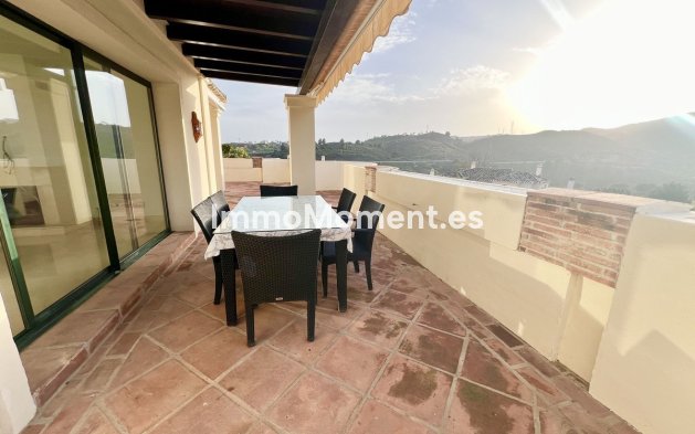 Reventa - Apartamento - Benahavís - Benahavís Centro