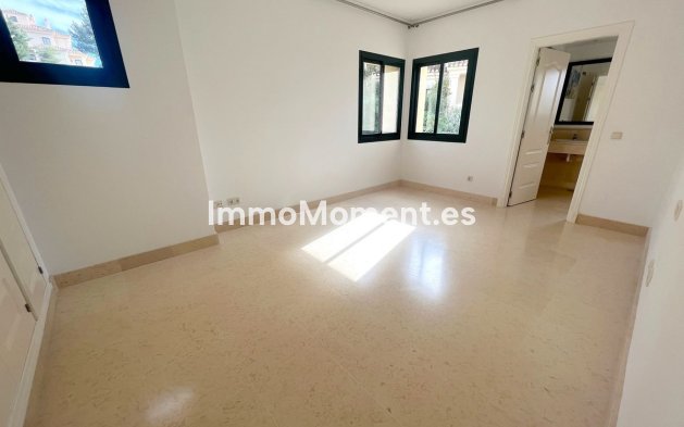 Reventa - Apartamento - Benahavís - Benahavís Centro