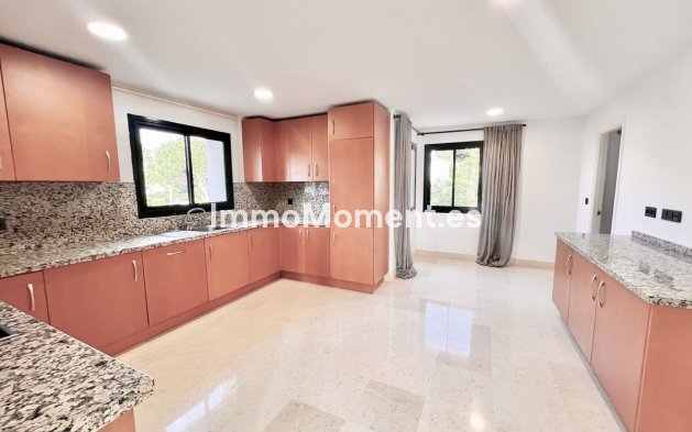 Reventa - Apartamento - Benahavís - Benahavís Centro