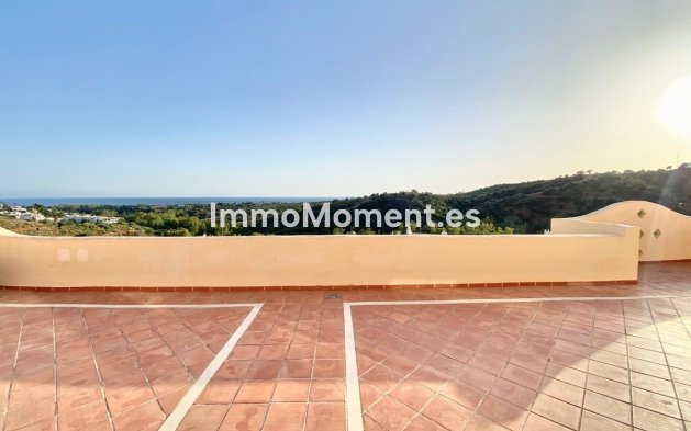 Resale - Apartment - Marbella - Elviria