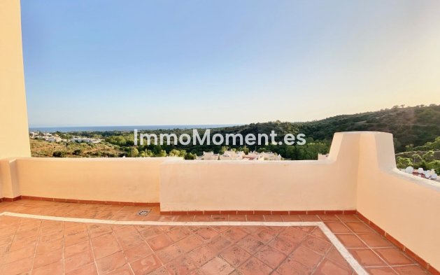 Resale - Apartment - Marbella - Elviria