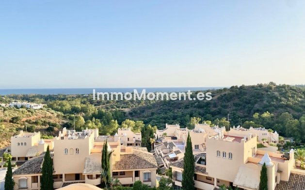 Resale - Apartment - Marbella - Elviria
