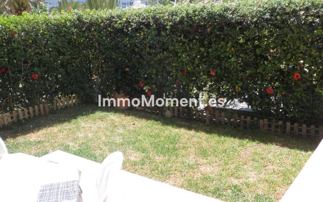 Bestaande woning - Geschakelde woning - Estepona  - Estepona Centro