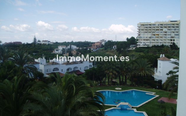 Bestaande woning - Geschakelde woning - Estepona  - Estepona Centro