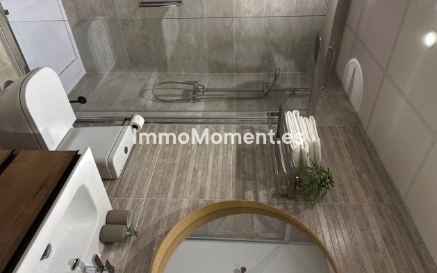 Reventa - Apartamento - Estepona  - Estepona Centro