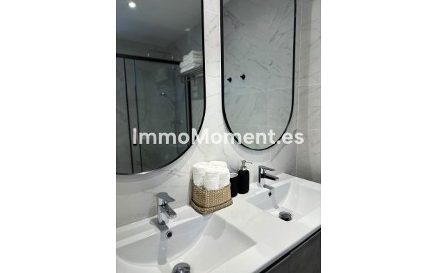 Reventa - Apartamento - Estepona  - Estepona Centro