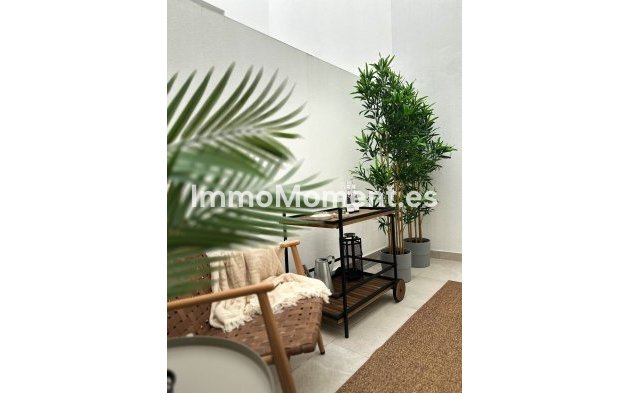 Reventa - Apartamento - Estepona  - Estepona Centro