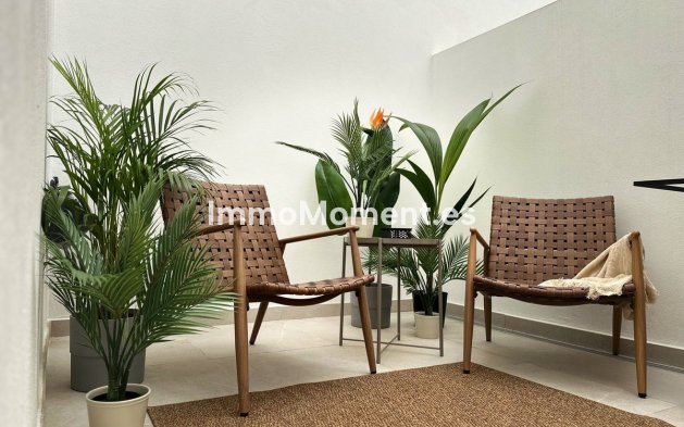 Reventa - Apartamento - Estepona  - Estepona Centro