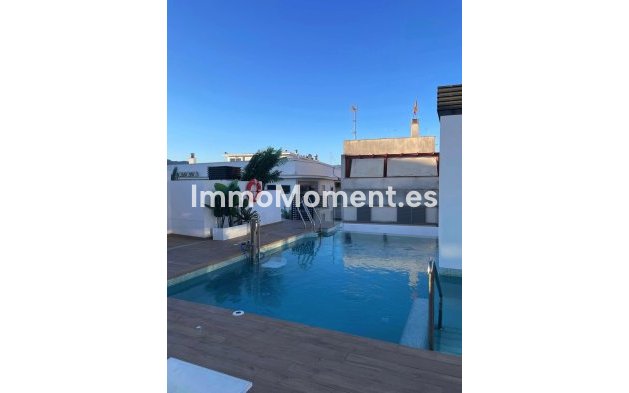 Reventa - Apartamento - Estepona  - Estepona Centro