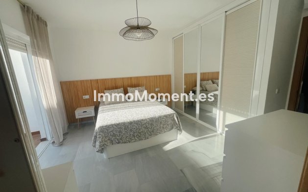 Revente - Maison mitoyenne - Estepona  - Atalaya