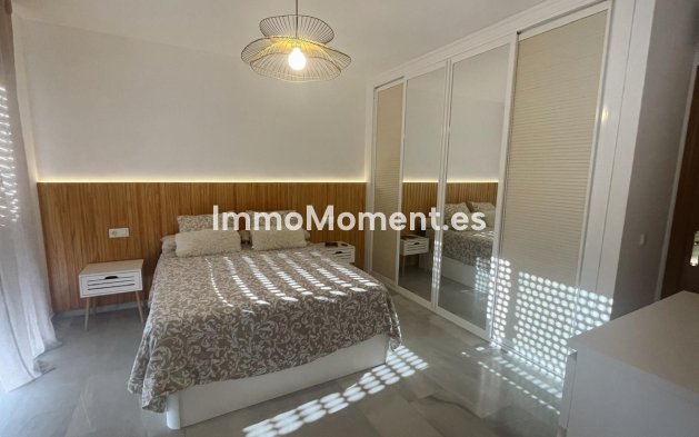 Revente - Maison mitoyenne - Estepona  - Atalaya