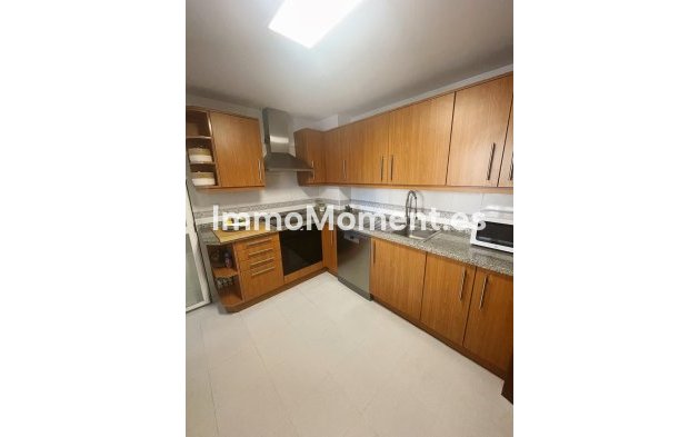 Revente - Maison mitoyenne - Estepona  - Atalaya