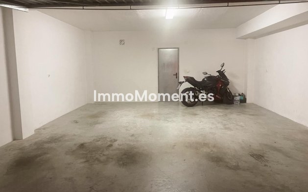 Revente - Maison mitoyenne - Estepona  - Atalaya